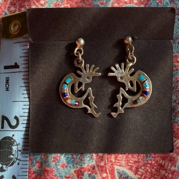 Vintage Zuni Kokopelli Earrings Inlay Sterling Silver Stamped - Picture 2 of 3